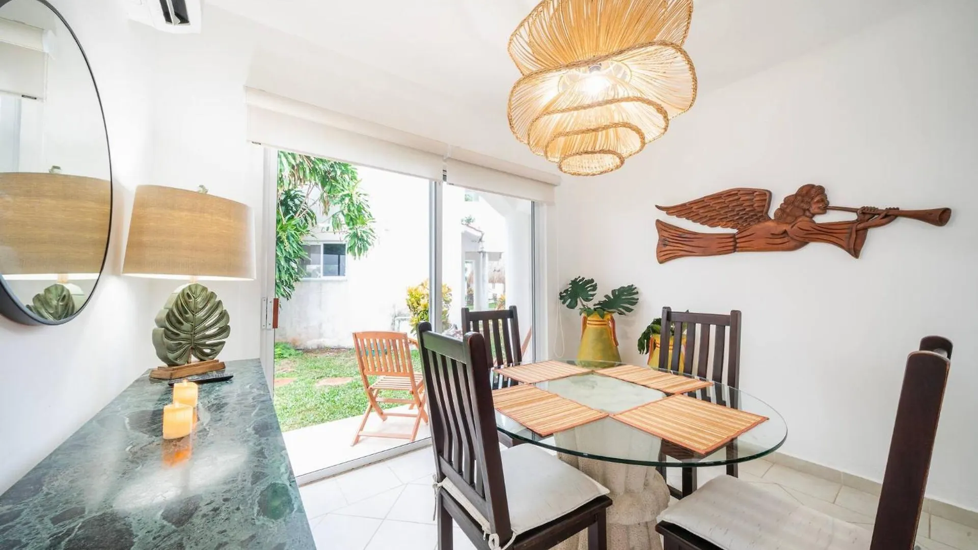 Semesterbostad 3 Bedroom Condo With Pool - Playacar Phase II - At Quintas Pakal Complex 21 Playa del Carmen Mexiko